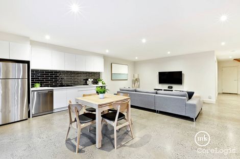 Property photo of 6 Tutty Place Greensborough VIC 3088