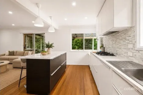 24 Orrong Rd, Mooroolbark, VIC 3138