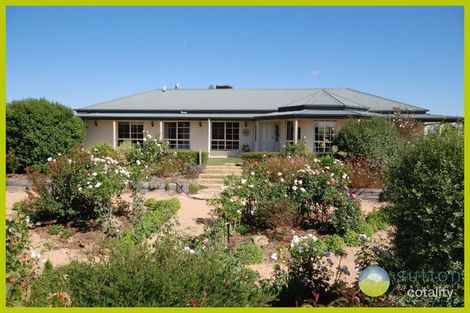 152 Hogan Dr, Wamboin, NSW 2620