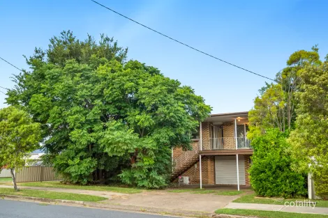 304 South Station Rd, Raceview, QLD 4305