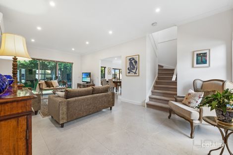 Property photo of 1/1 Dargi Green Caroline Springs VIC 3023