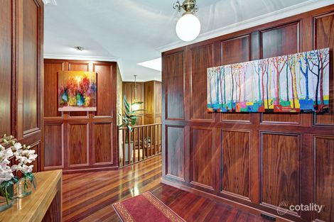 Property photo of 14 Chifley Parade Ringwood North VIC 3134