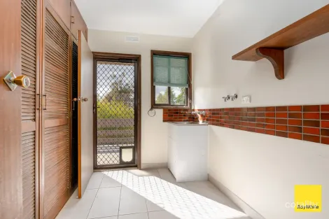 Property photo of 8 Hakea Street Kennington VIC 3550