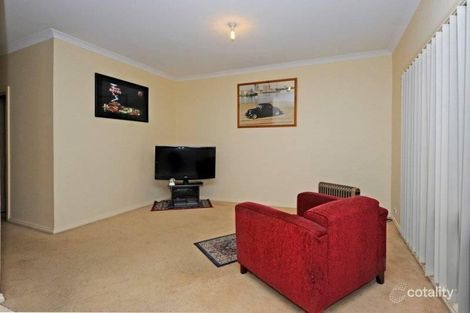 Property photo of 2/42 Broadmeadows Road Tullamarine VIC 3043