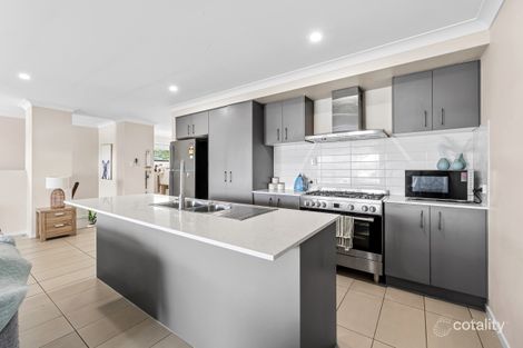 Property photo of 16 Cassidy Crescent Willow Vale QLD 4209