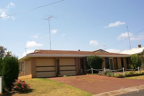 4 Damian Cres, Kearneys Spring, QLD 4350