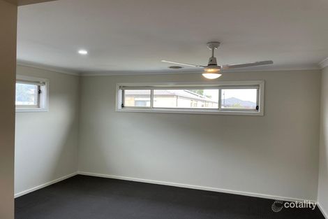 Property photo of 8 Bloomfield Place Truganina VIC 3029