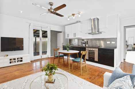 Property photo of 30 Miami Shore Parade Miami QLD 4220