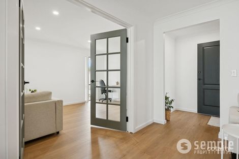 Property photo of 21B Eyre Close Bull Creek WA 6149