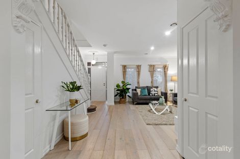 Property photo of 2/76-78 Wheatley Road McKinnon VIC 3204