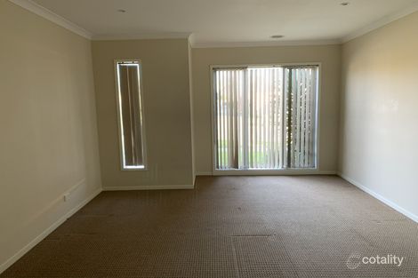 Property photo of 6 Mullein Bend Cranbourne North VIC 3977
