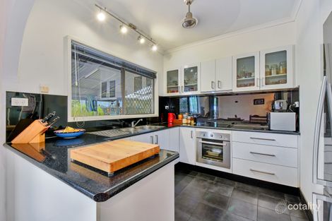 Property photo of 14 Edgeview Court Leanyer NT 0812
