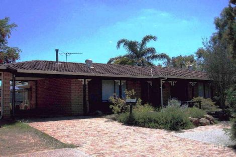 1 Gascoyne Dr, Gosnells, WA 6110