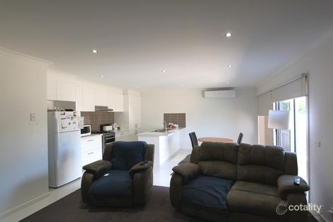 Property photo of 2/10 Chatsworth Avenue Ardeer VIC 3022