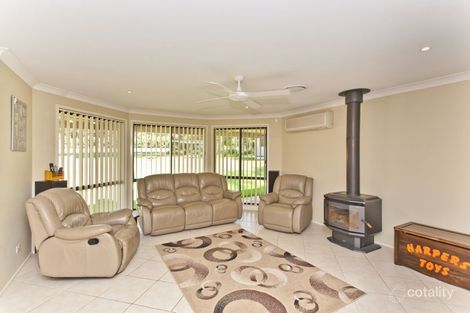 Property photo of 21 South Esk Drive Seaham NSW 2324