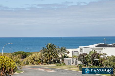 Property photo of 33 Swanson Way Ocean Reef WA 6027