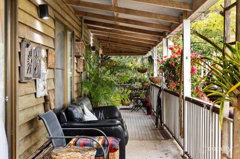 37 Railway Tce, Crows Nest, QLD 4355