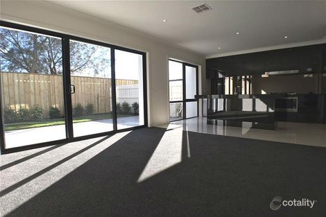 Property photo of 29 Talara Close Springvale VIC 3171