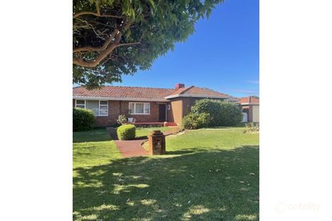 Property photo of 8 Cowan Street Alfred Cove WA 6154