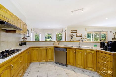 Property photo of 4 Westleigh Drive Werribee VIC 3030