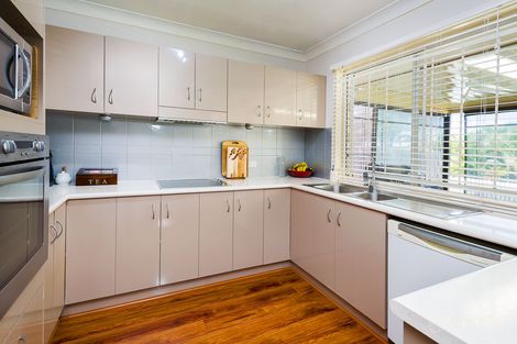 Property photo of 49 Saint Clair Crescent Wishart QLD 4122