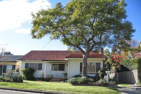 27 Bell St, Speers Point, NSW 2284