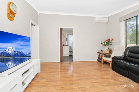 Property photo of 22 Palmyra Avenue Lethbridge Park NSW 2770