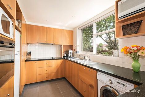Property photo of 1/102 Brighton Road Ripponlea VIC 3185