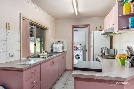 Property photo of 5 Shalamar Crescent Mount Gambier SA 5290