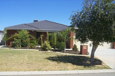 10 Castlemore Mews, Ballajura, WA 6066