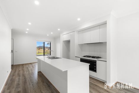 Property photo of 20 Saran Crescent Deanside VIC 3336