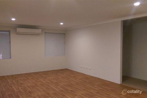 Property photo of 2/21 Fourth Avenue Mandurah WA 6210