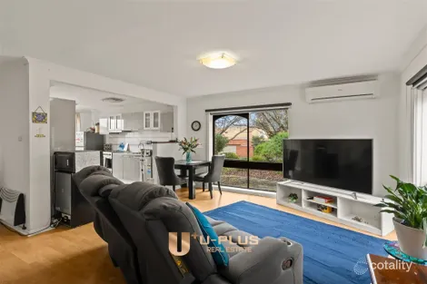 Property photo of 1/2 Balmoral Street Essendon VIC 3040