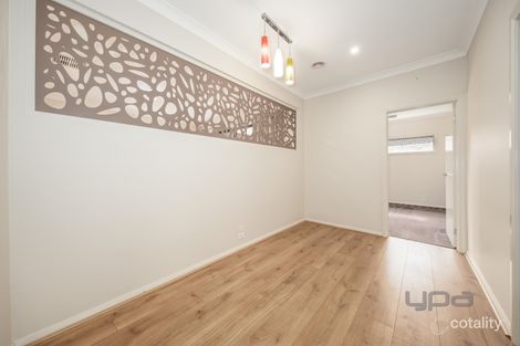 Property photo of 124 Enterprise Circuit Fraser Rise VIC 3336
