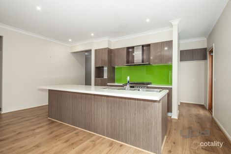 Property photo of 124 Enterprise Circuit Fraser Rise VIC 3336