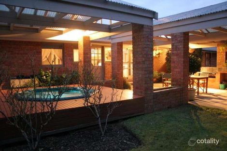 5 Lauren Ct, Frankston South, VIC 3199