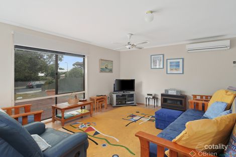 Property photo of 51 Wyndham Avenue Cowes VIC 3922
