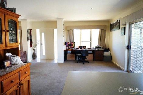 Property photo of 2/23 Sunset Avenue Echuca VIC 3564
