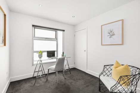 Property photo of 36 Duosa Road Altona North VIC 3025
