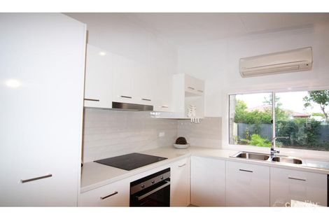 Property photo of 47 Victor Avenue Paradise Point QLD 4216