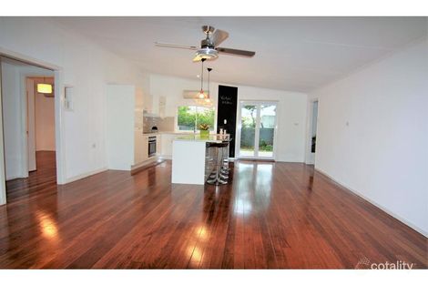 Property photo of 47 Victor Avenue Paradise Point QLD 4216