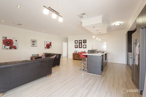 Property photo of 15 London Link Aubin Grove WA 6164