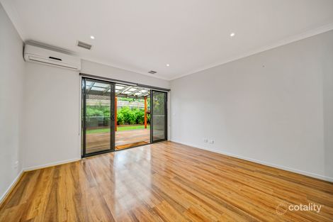 Property photo of 10 Sticht Way Clyde VIC 3978