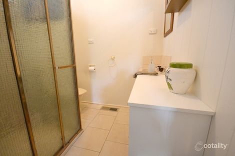 Property photo of 22 Mandowie Road Glen Waverley VIC 3150