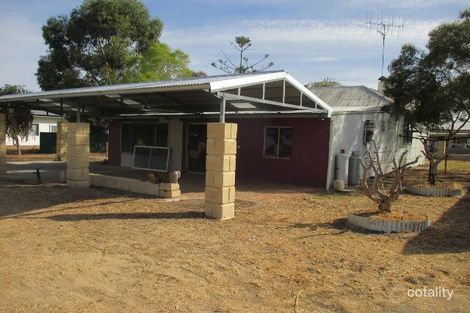 Property photo of 82 Carew Street Katanning WA 6317