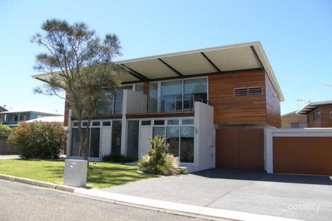 12a Pacific St, Wallabi Point, NSW 2430