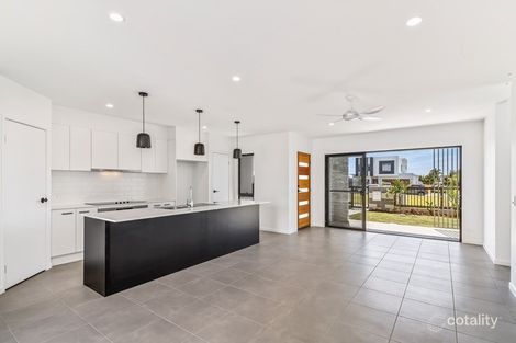 Property photo of 5 Balance Place Birtinya QLD 4575