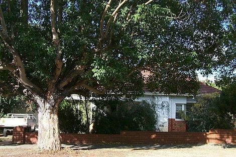 Property photo of 22 Waroonga Road Nedlands WA 6009