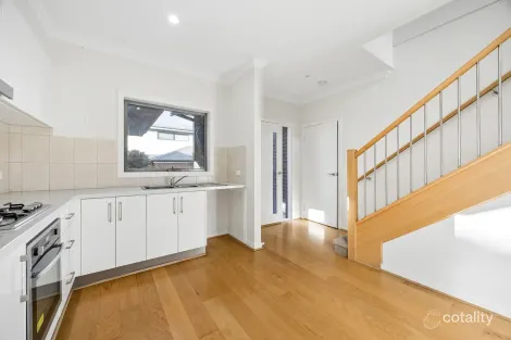 Property photo of 4 Jayde Close Lilydale VIC 3140