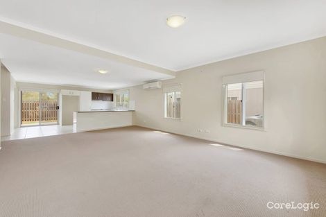 Property photo of 2/1 Collins Lane Kin Kora QLD 4680